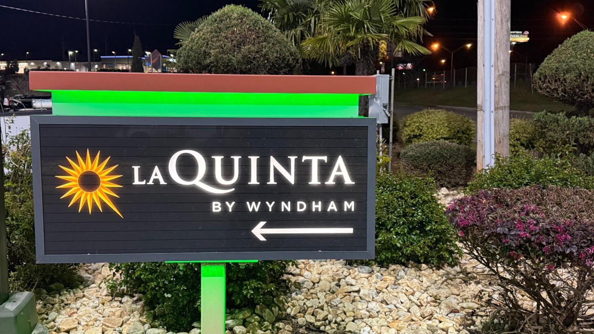 La Quinta By Wyndham Forsyth Exterior foto